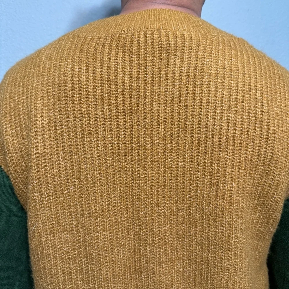 Halogen Men Brown V-Neck‎ Sleeveless Vest Sweater Size 1 / XL